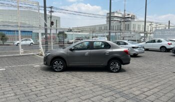 
Renault Logan 4p Intens L4/1.6 Aut 2024 CSGDL full									