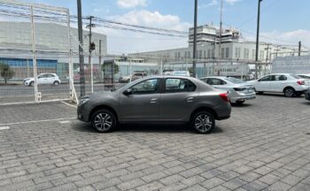 Renault Logan 4p Intens L4/1.6 Aut 2024 CSGDL