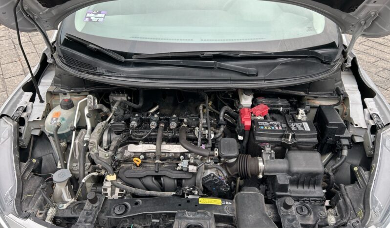 
Nissan Versa 4p Sense L4/1.6 Aut 2024 CSGDL full									