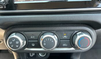 
Nissan Versa 4p Sense L4/1.6 Aut 2024 CSGDL full									