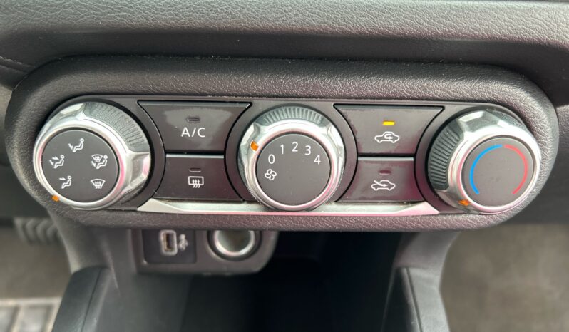 
Nissan Versa 4p Sense L4/1.6 Aut 2024 CSGDL full									