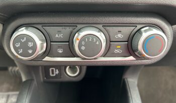 
Nissan Versa 4p Sense L4/1.6 Aut 2024 CSGDL full									