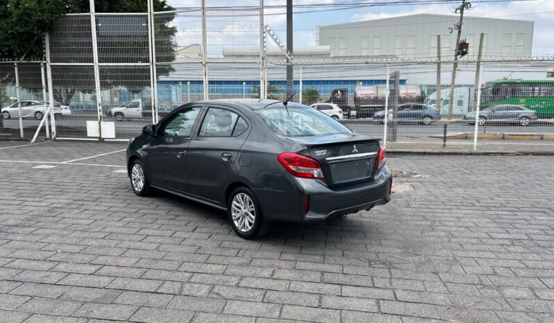 
Mitsubishi Mirage 4p G4 GLX L3/1.2 Aut 2024 CSGDL full									