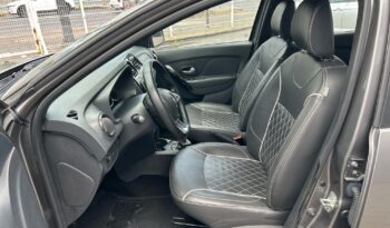 
Renault Logan 4p Intens L4/1.6 Aut 2024 CSGDL full									