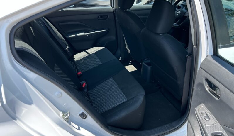 
Nissan Versa 4p Sense L4/1.6 Aut 2024 CSGDL full									