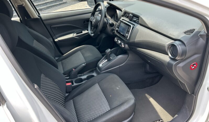 
Nissan Versa 4p Sense L4/1.6 Aut 2024 CSGDL full									