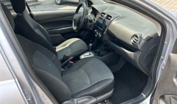 
Dodge Attitude 4p SE L3/1.2 Aut 2024 CSGDL full									