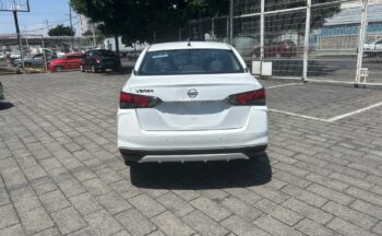 Nissan Versa 4p Sense L4/1.6 Aut 2024 CSGDL