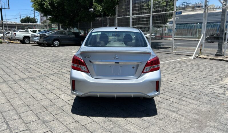 
Mitsubishi Mirage 4p G4 GLX L3/1.2 Aut 2024 CSGDL full									