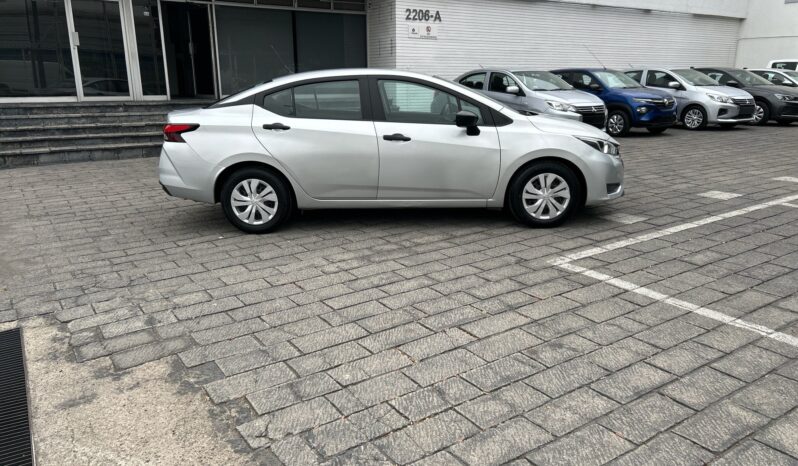 
Nissan Versa 4p Sense L4/1.6 Aut 2024 CSGDL full									