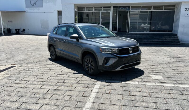 
Volkswagen Taos 5p Trendline L4/1.4/T Aut 2024 CSGDL full									