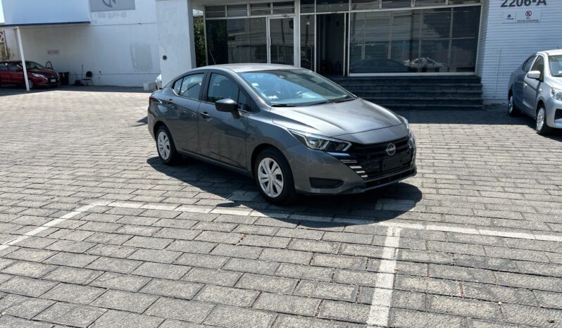 
Nissan Versa 4p Sense L4/1.6 Aut 2024 CSGDL full									
