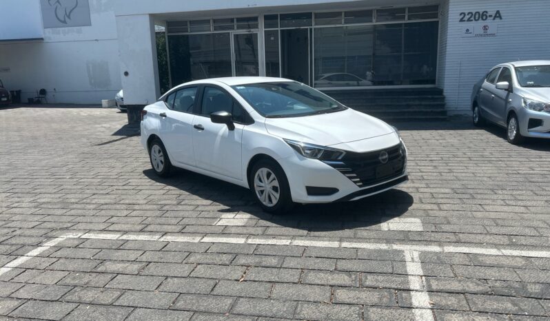 
Nissan Versa 4p Sense L4/1.6 Aut 2024 CSGDL full									