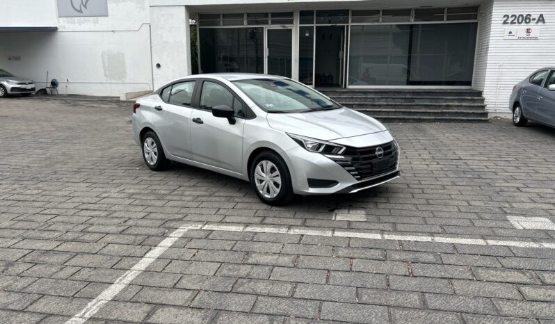 
Nissan Versa 4p Sense L4/1.6 Aut 2024 CSGDL full									