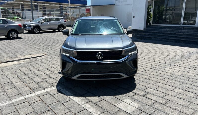 
Volkswagen Taos 5p Trendline L4/1.4/T Aut 2024 CSGDL full									