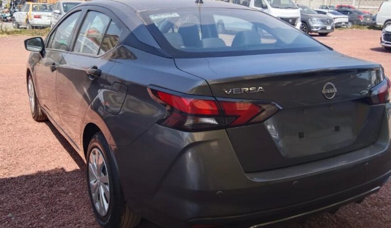 
Nissan 2024 Versa 4p Sense L4/1.6 Aut full									