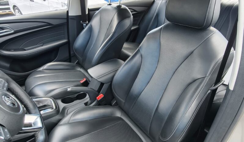 
MG5 4P EXCITE 2024 full									