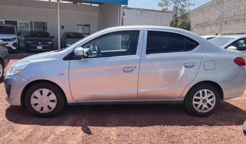 
Chrysler 2024 Attitude 4p SE L3/1.2 Aut Plata full									