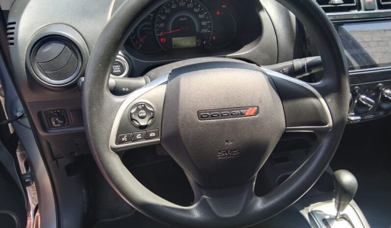 
Chrysler 2024 Attitude 4p SE L3/1.2 Aut Plata full									