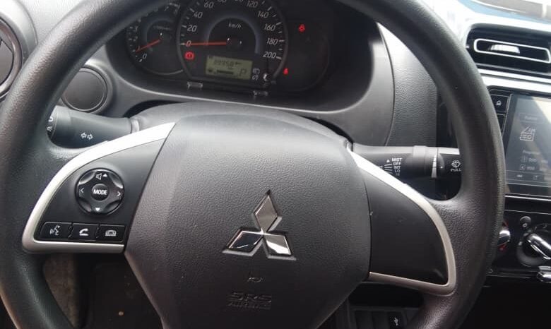 
Mitsubishi 2024 Mirage 4p G4 GLX L3/1.2 Aut Blanco full									