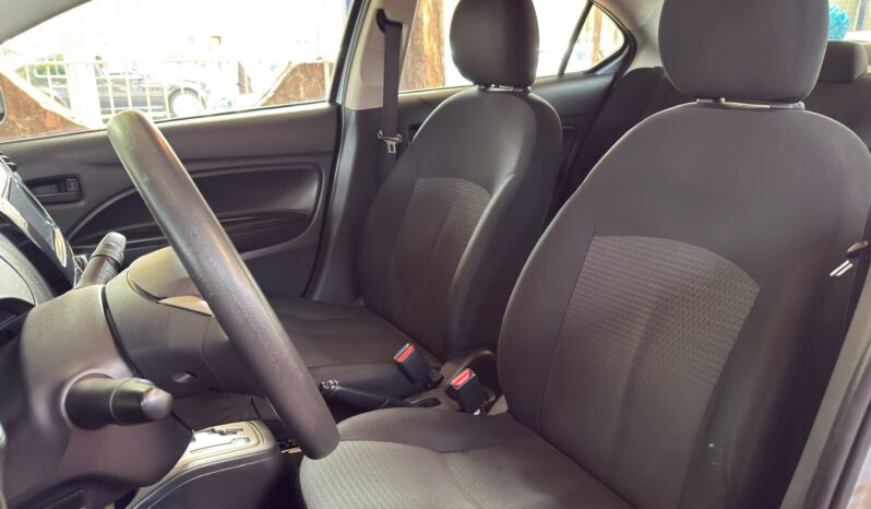 
Chrysler 2024 Attitude 4p SE L3/1.2 Aut full									