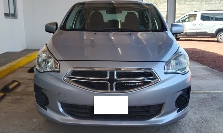 
Chrysler 2024 Attitude 4p SE L3/1.2 Aut Plata full									
