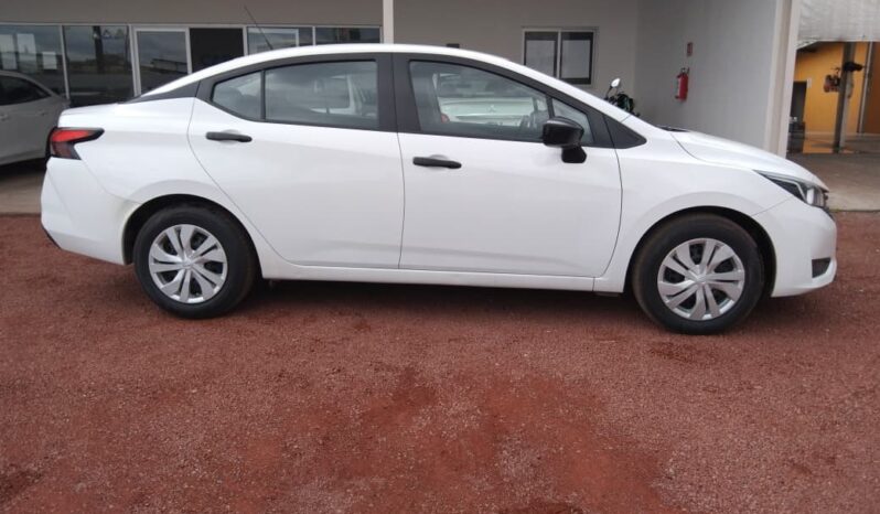 
Nissan 2024 Versa 4p Sense L4/1.6 Aut full									
