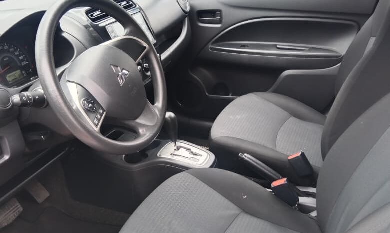 
Mitsubishi 2024 Mirage 4p G4 GLX L3/1.2 Aut Blanco full									