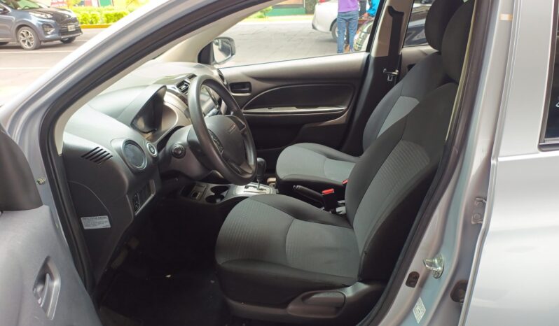 
CHRYSLER ATTITUDE SE CVT 2024 full									