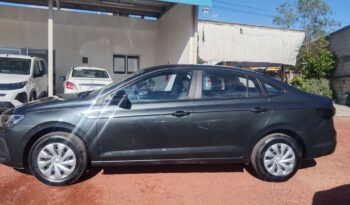 
Volkswagen 2024 Virtus 4p Trendline L4/1.6 Aut Gris Oxford full									