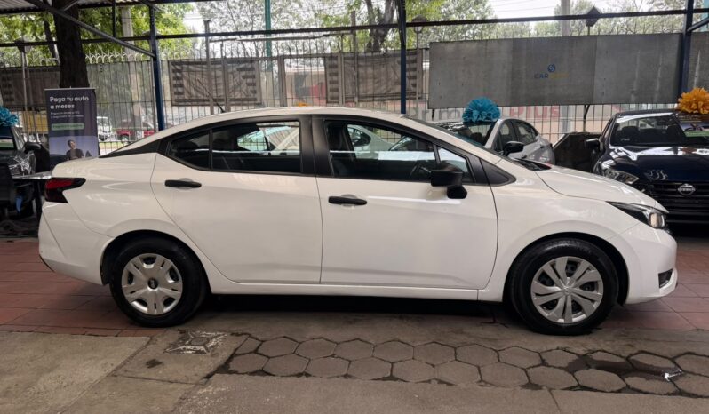 
Nissan 2024 Versa 4p Sense L4/1.6 Aut full									