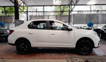 
Renault 2024 Logan 4p Intens L4/1.6 Aut full									