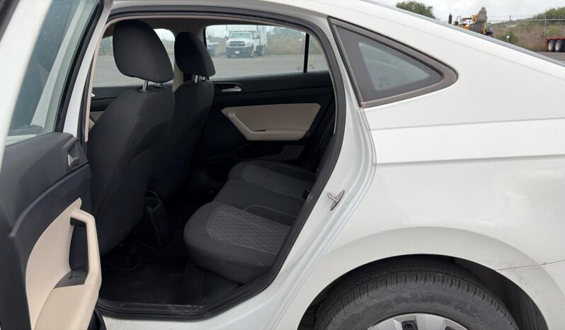 
VOLKSWAGEN VIRTUS TRENDLINE TIPTRONIC 2024 full									
