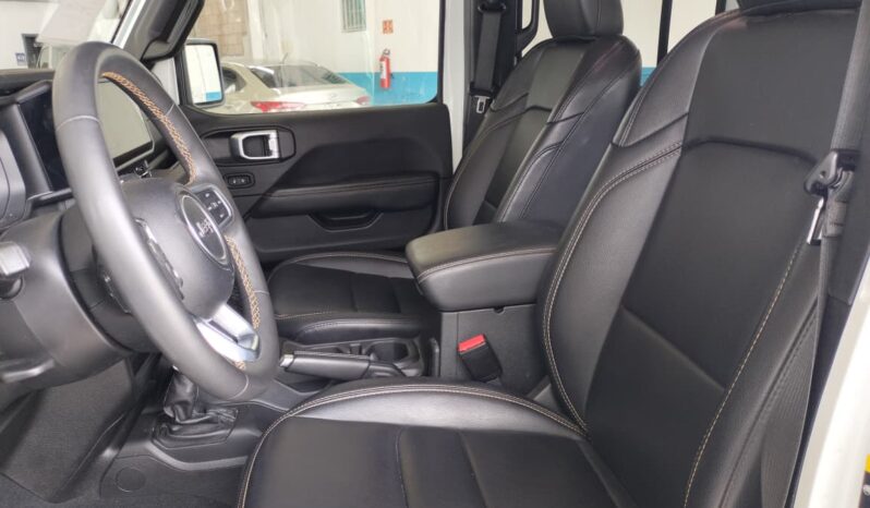 
JEEP WRANGLER SAHARA AUT 2024 full									