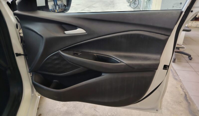 
CHEVROLET ONIX LS AUT 2024 full									