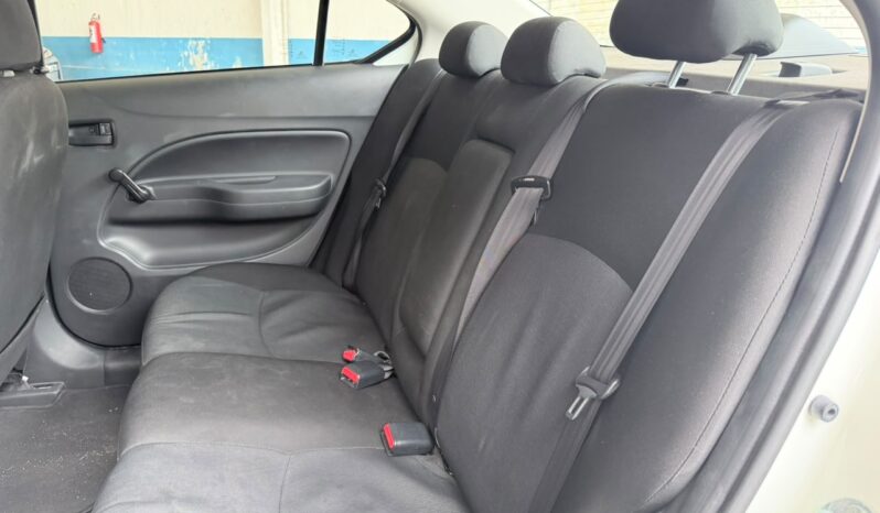 
MITSUBISHI MIRAGE GLX AUT 2024 full									