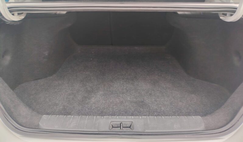 
NISSAN SENTRA SENSE AUT full									