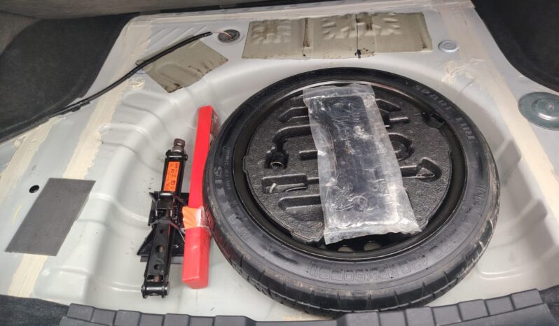 
NISSAN SENTRA SENSE AUT full									
