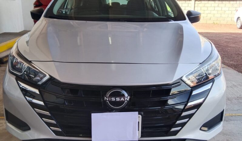 
Nissan 2024 Versa 4p Sense L4/1.6 Aut Plata full									