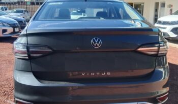 
Volkswagen 2024 Virtus 4p Trendline L4/1.6 Aut Gris Oxford full									