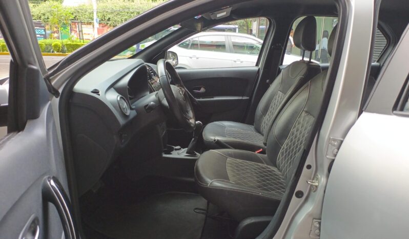 
RENAULT LOGAN INTENS CVT 2024 full									