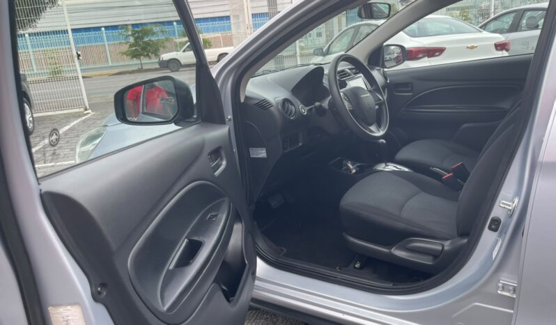 
Chrysler 2024 Attitude 4p SE L3/1.2 Aut full									