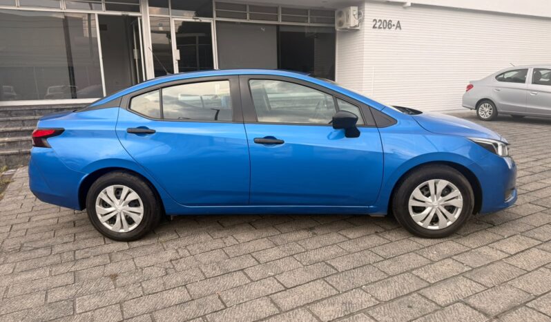 
Nissan 2024 Versa 4p Sense L4/1.6 Aut full									