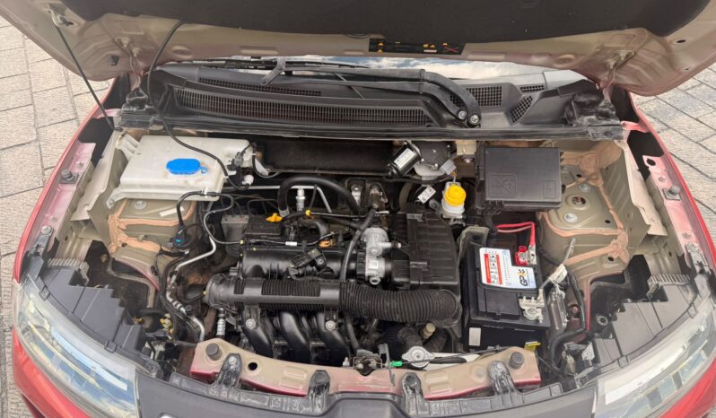 
Renault 2024 Kwid 5p Iconic L3/1.0 Man full									