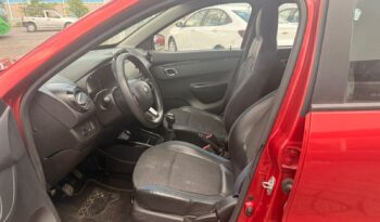 
Renault 2024 Kwid 5p Iconic L3/1.0 Man full									