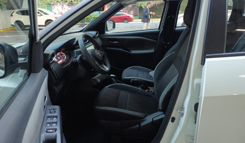 
NISSAN MAGNITE ADVANCE CVT 2025 full									