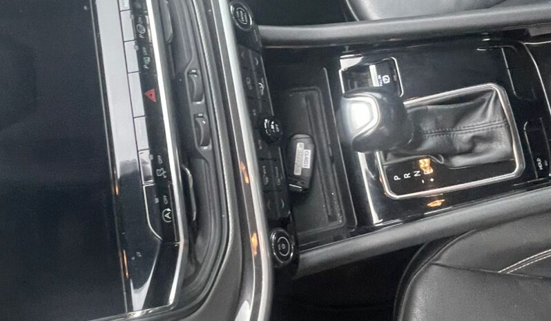 
JEEP COMPASS ALTITUDE 4X2 AT 1.3L TU full									