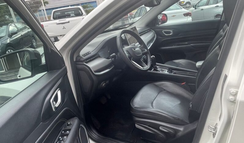 
JEEP COMPASS ALTITUDE 4X2 AT 1.3L TU full									
