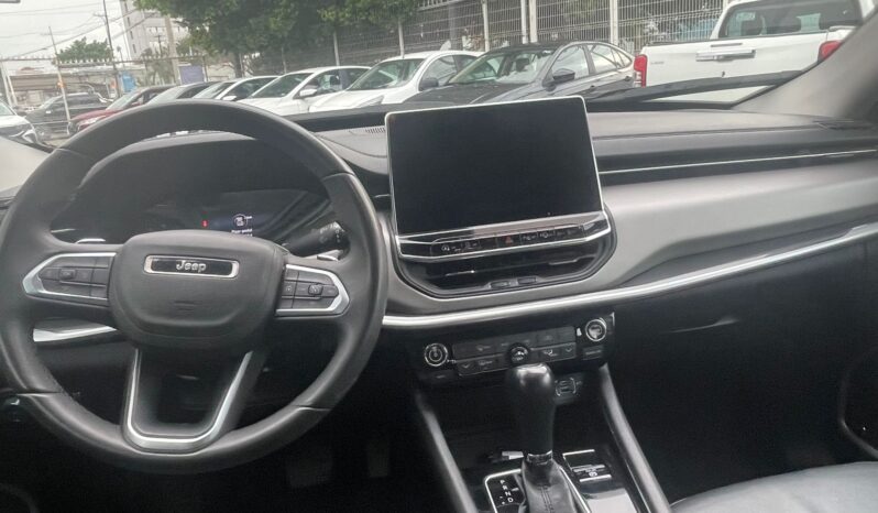 
JEEP COMPASS ALTITUDE 4X2 AT 1.3L TU full									