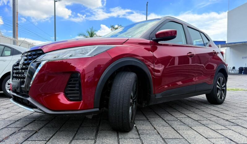 
Nissan 2024 KICKS 5p Advance L4/1.6 Aut full									